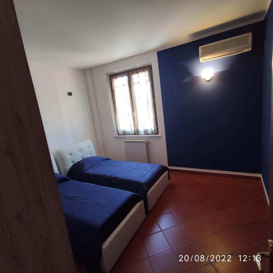 M&M Pinzi Suite Apartment Montepulciano Stazione Esterno foto