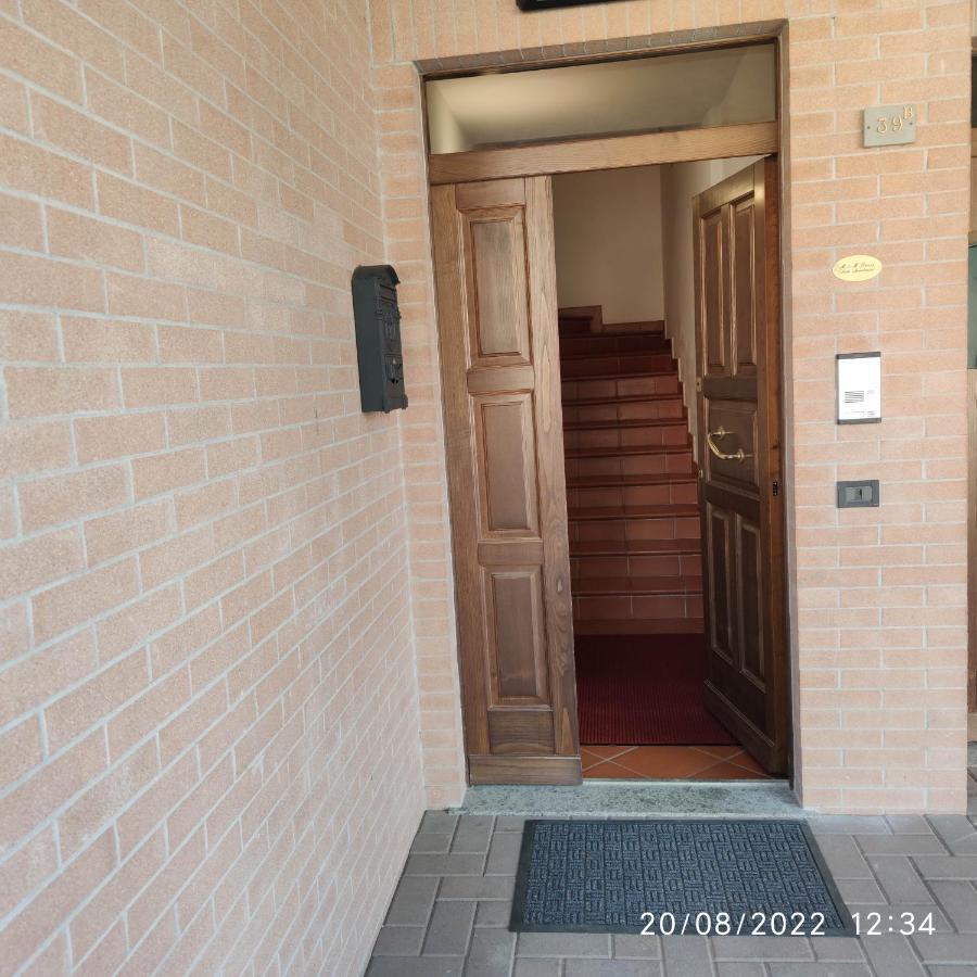 M&M Pinzi Suite Apartment Montepulciano Stazione Esterno foto